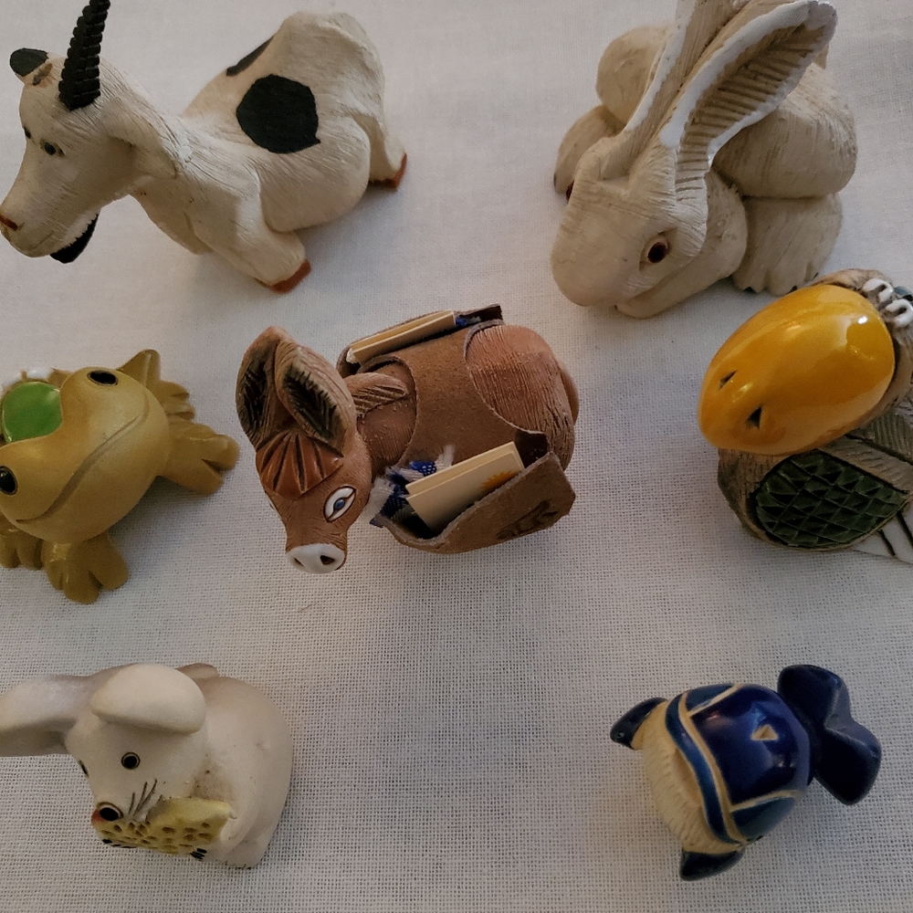 Animal figurines (7)